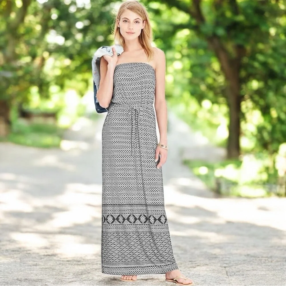 Old Navy Women Tube Halter Maxi Dress in Black and White Print Size Small - Picture 1 of 6